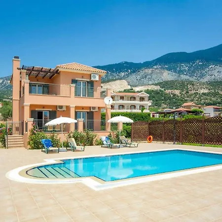 Athina Lourdas Kefalonia * 트라페자키